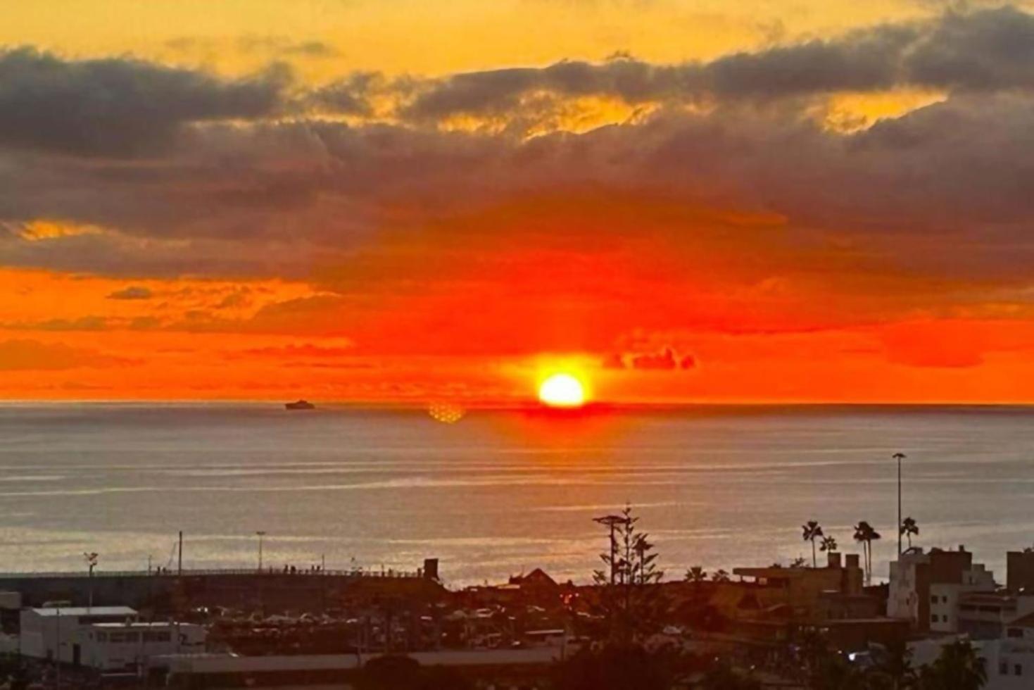 Apartamento Vista Mar En Los Cristianos Ach125 Luaran gambar